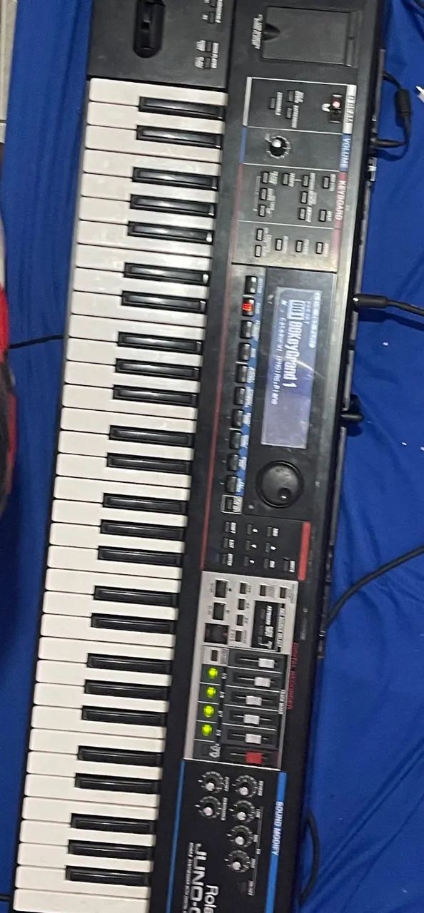 Teclado sintetizador Roland Juno GI - Foto 5