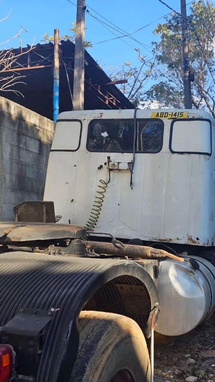 Volvo n10 guincho - Foto 3