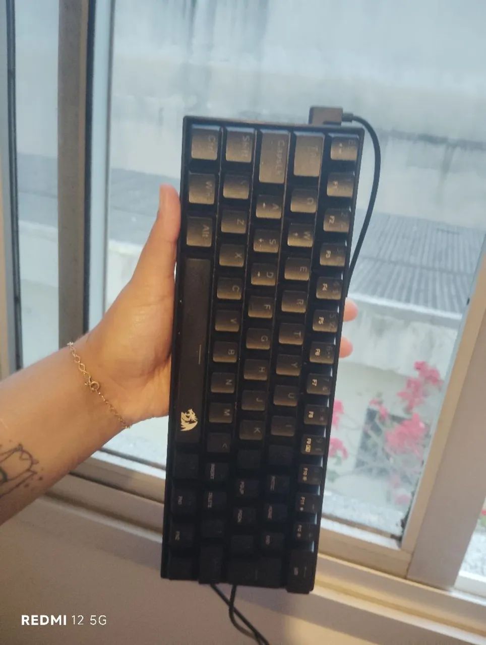 Teclado reddragon 60% switch marrom - Foto 2