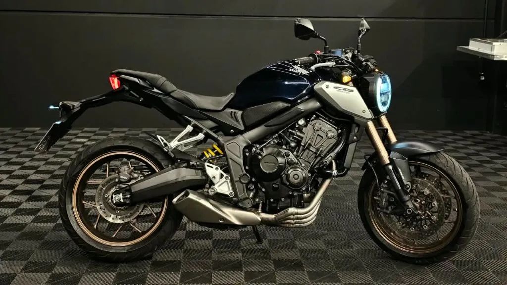 CB 650R - Foto 2