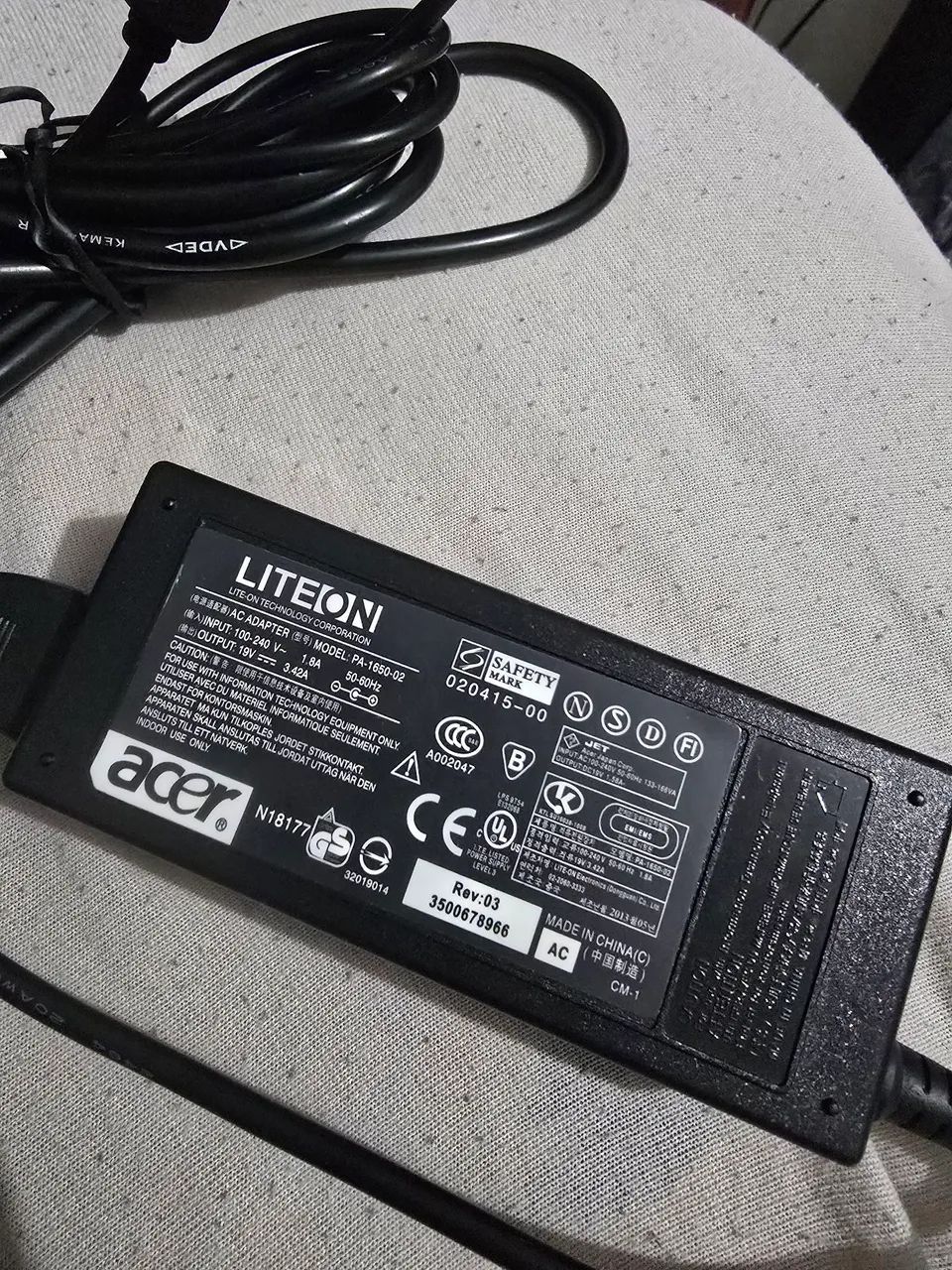 Fonte para Notebook Acer E5-574 19V 3.42A 65W