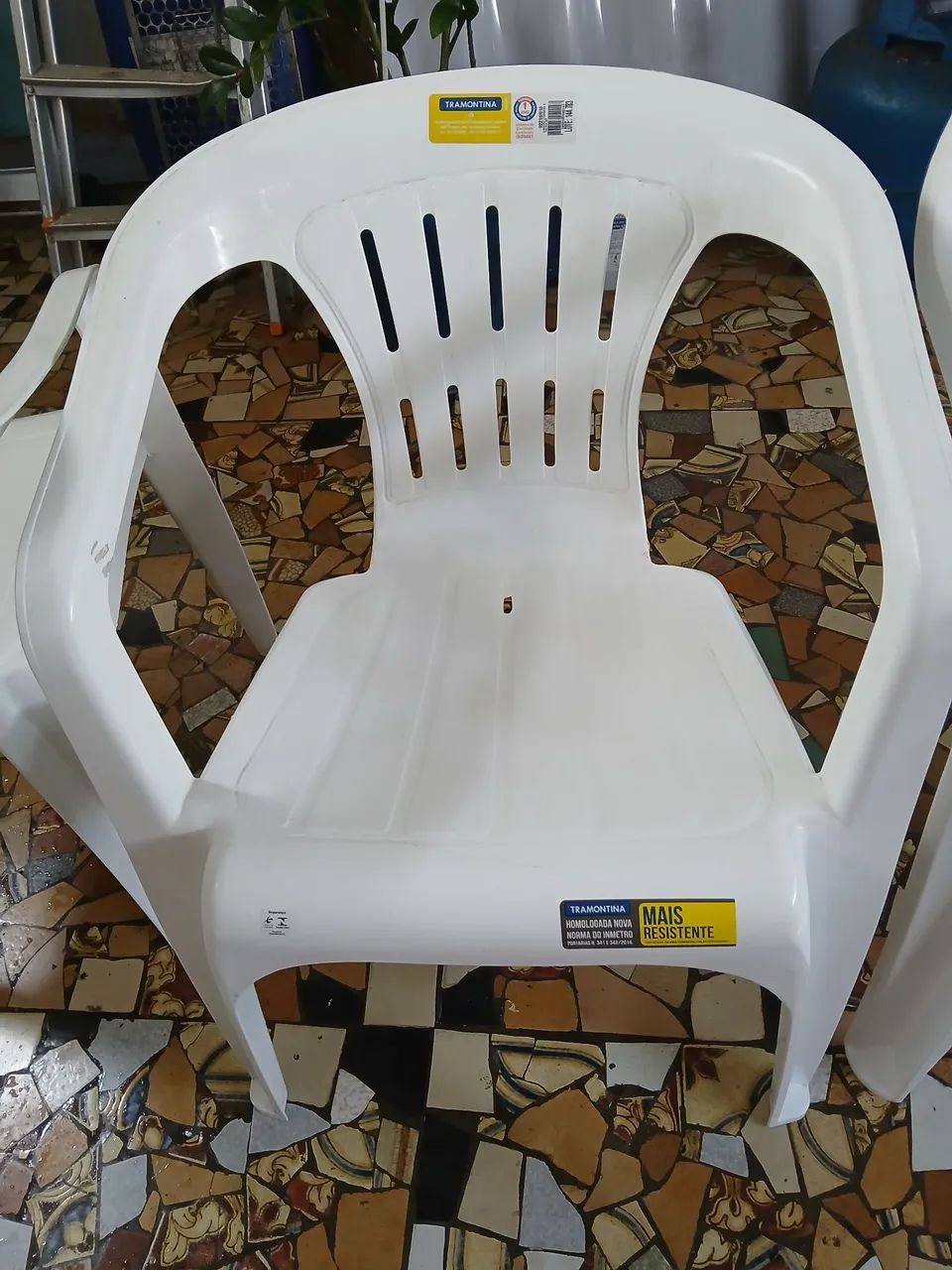 Cadeira plastica TRAMONTINA 