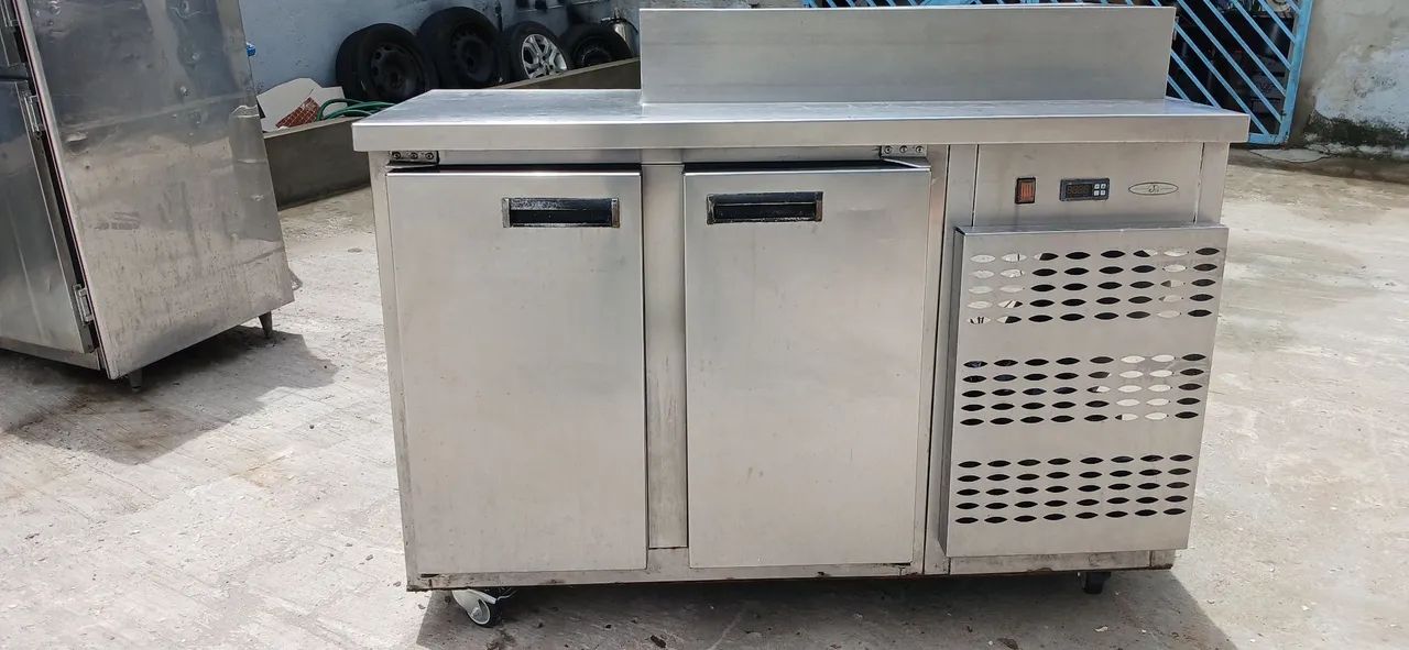 Balcão refrigerado com condimentadora - Foto 2