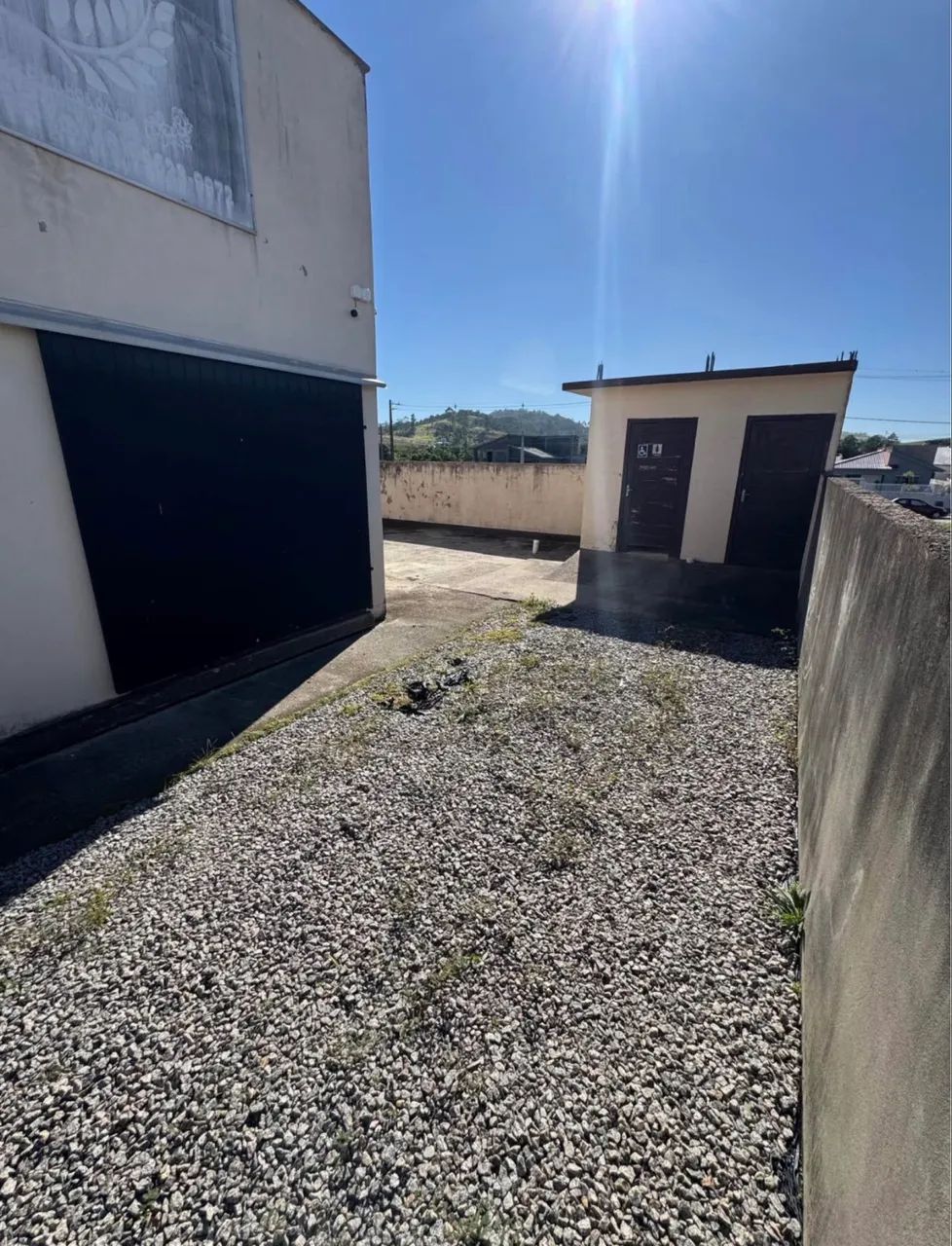 Vende-se imóvel com ótima localização, pronto para comércio  - Foto 5