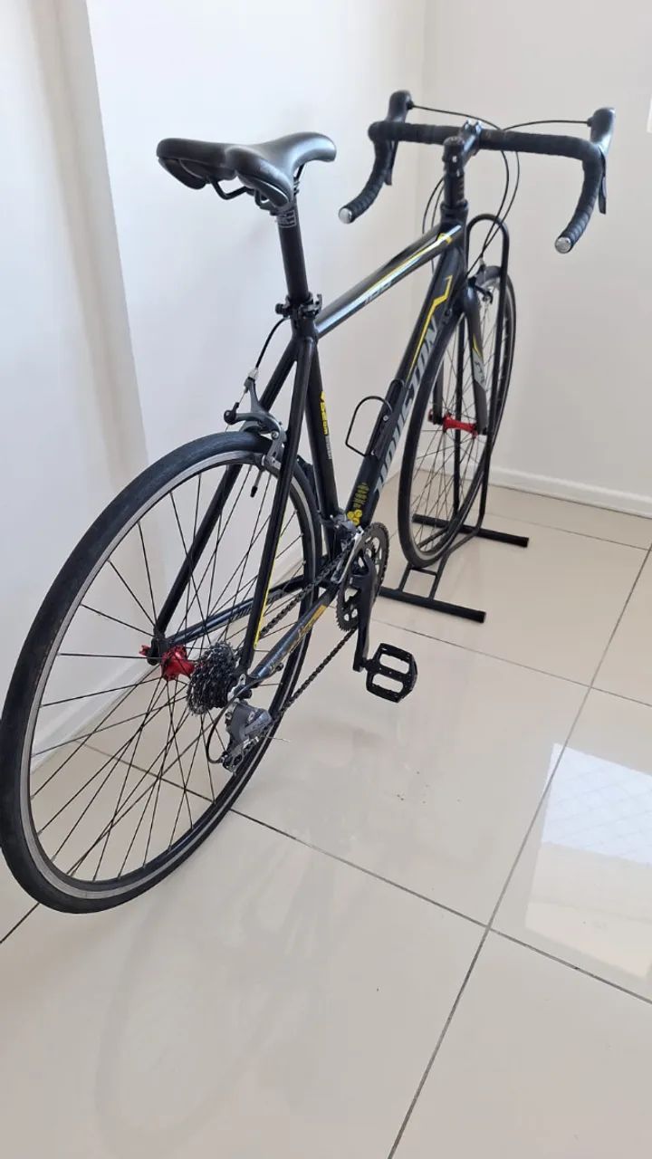 BIKE HOUSTON 700