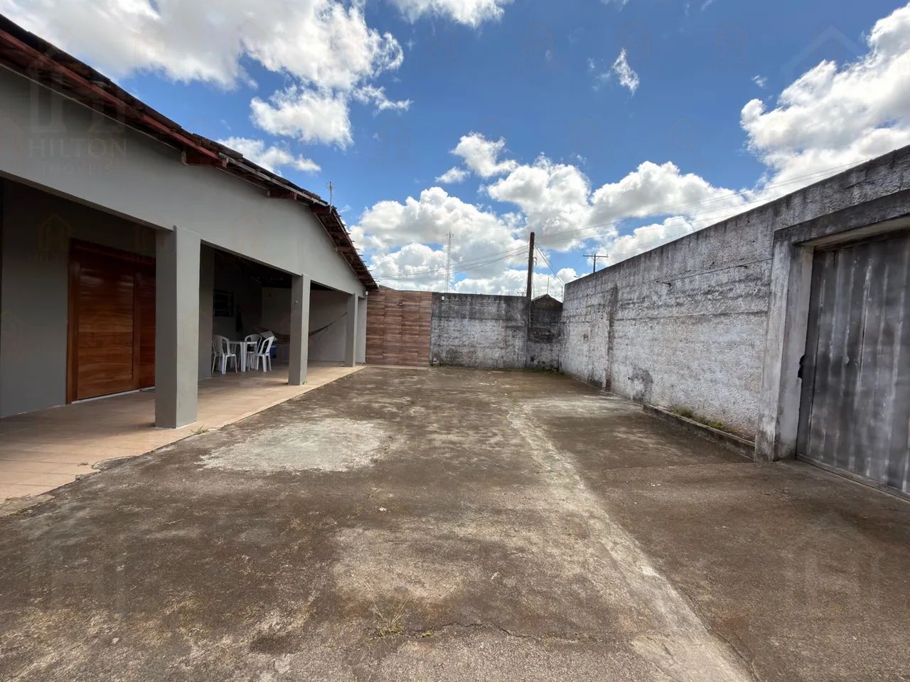 CASA NO INOCOOP, COM TERRENO MAIOR E POSSIBILIDADE DE COMERCIAL  - Foto 3