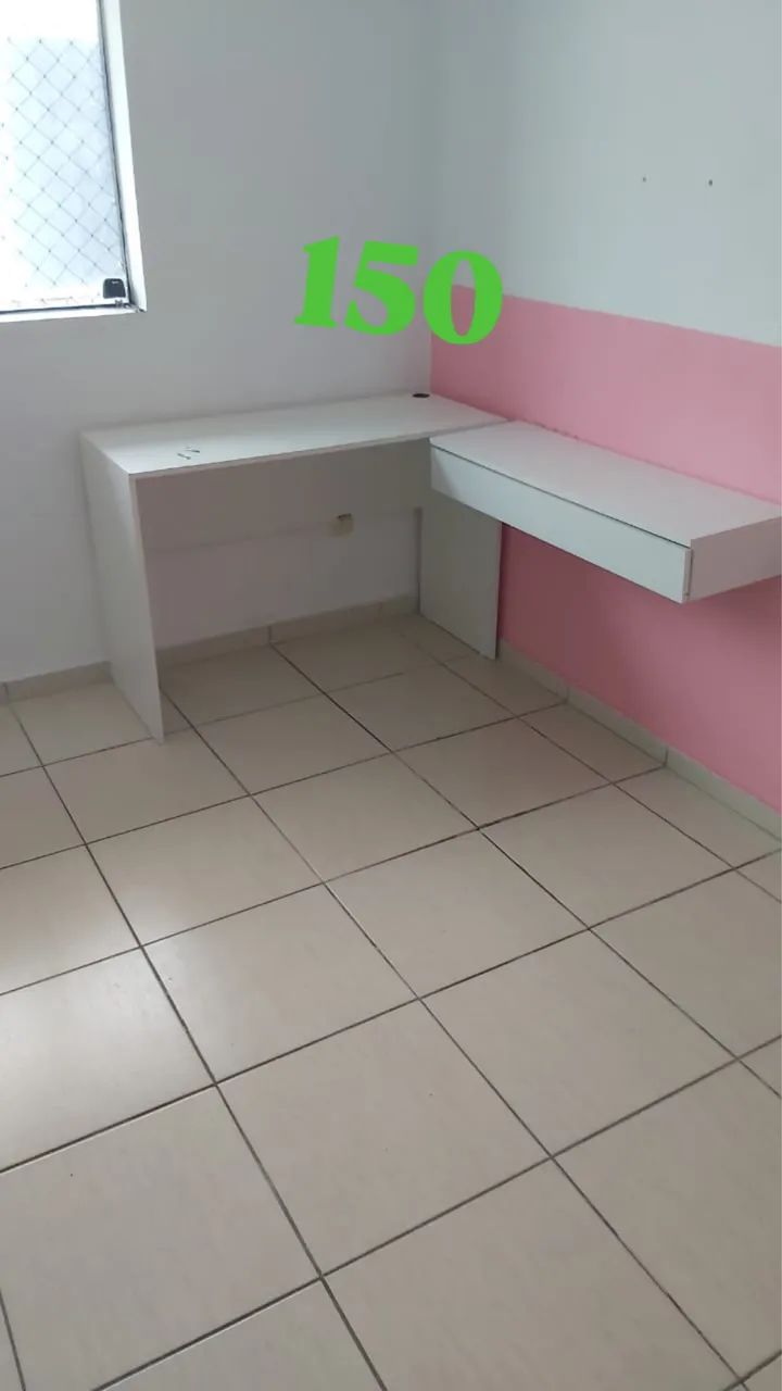 Móveis , guarda roupa, prateleira, mesa