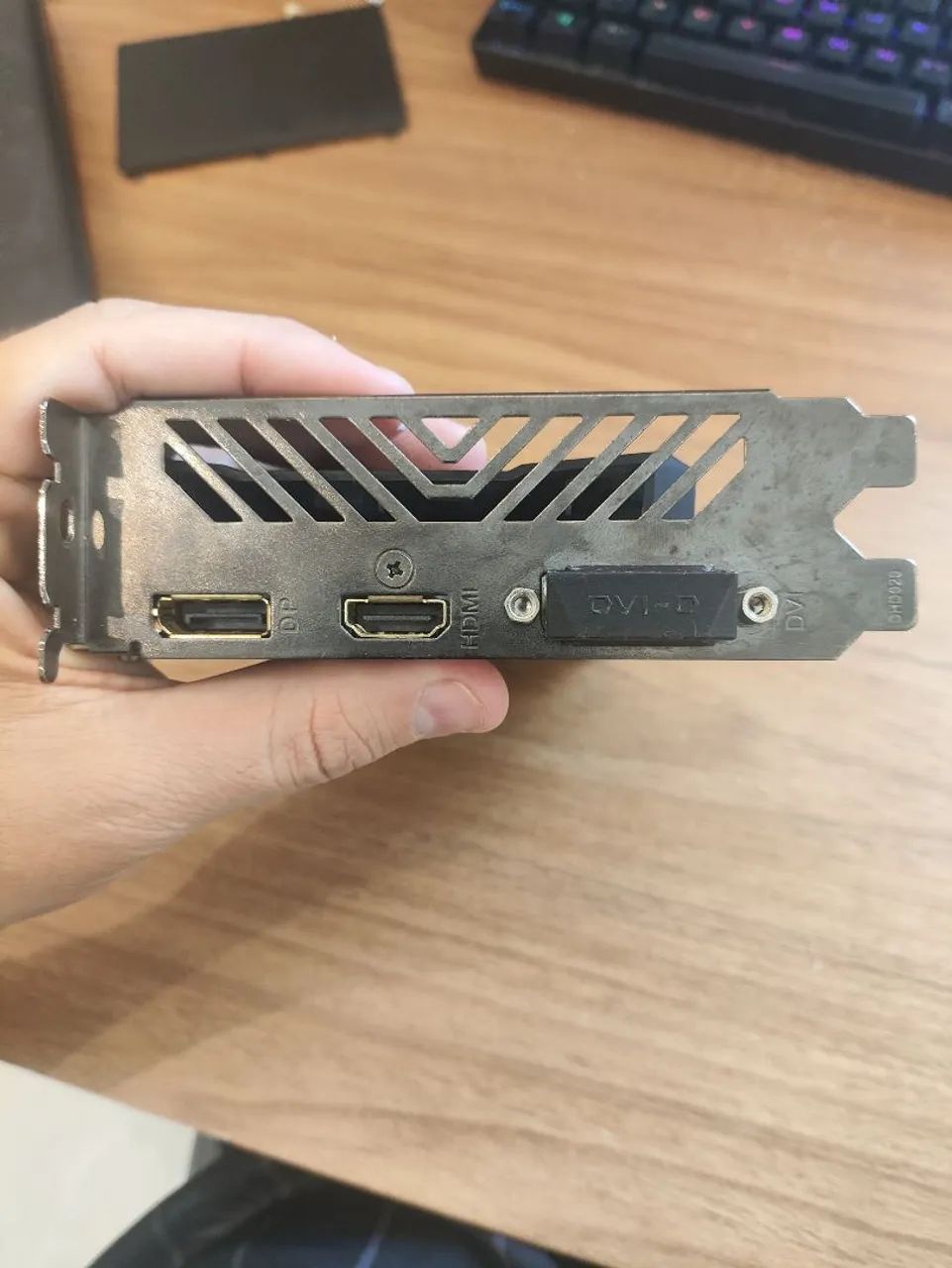Placa de vídeo 4GB GTX 1050TI (Sem vídeo) - Foto 3