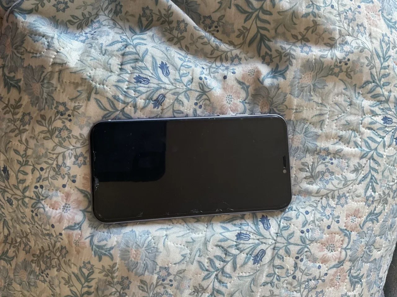 iphone 11 ? 128 gb  - Foto 2