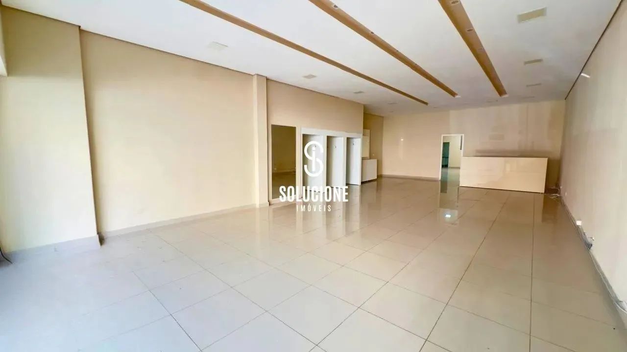 Ponto Comercial com Salão e 2 banheiros para Alugar, 200 m², R$ 5.500 no Centro - Foto 5