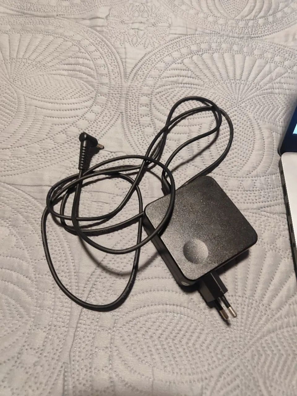 Vende-se notebook Lenovo  - Foto 2