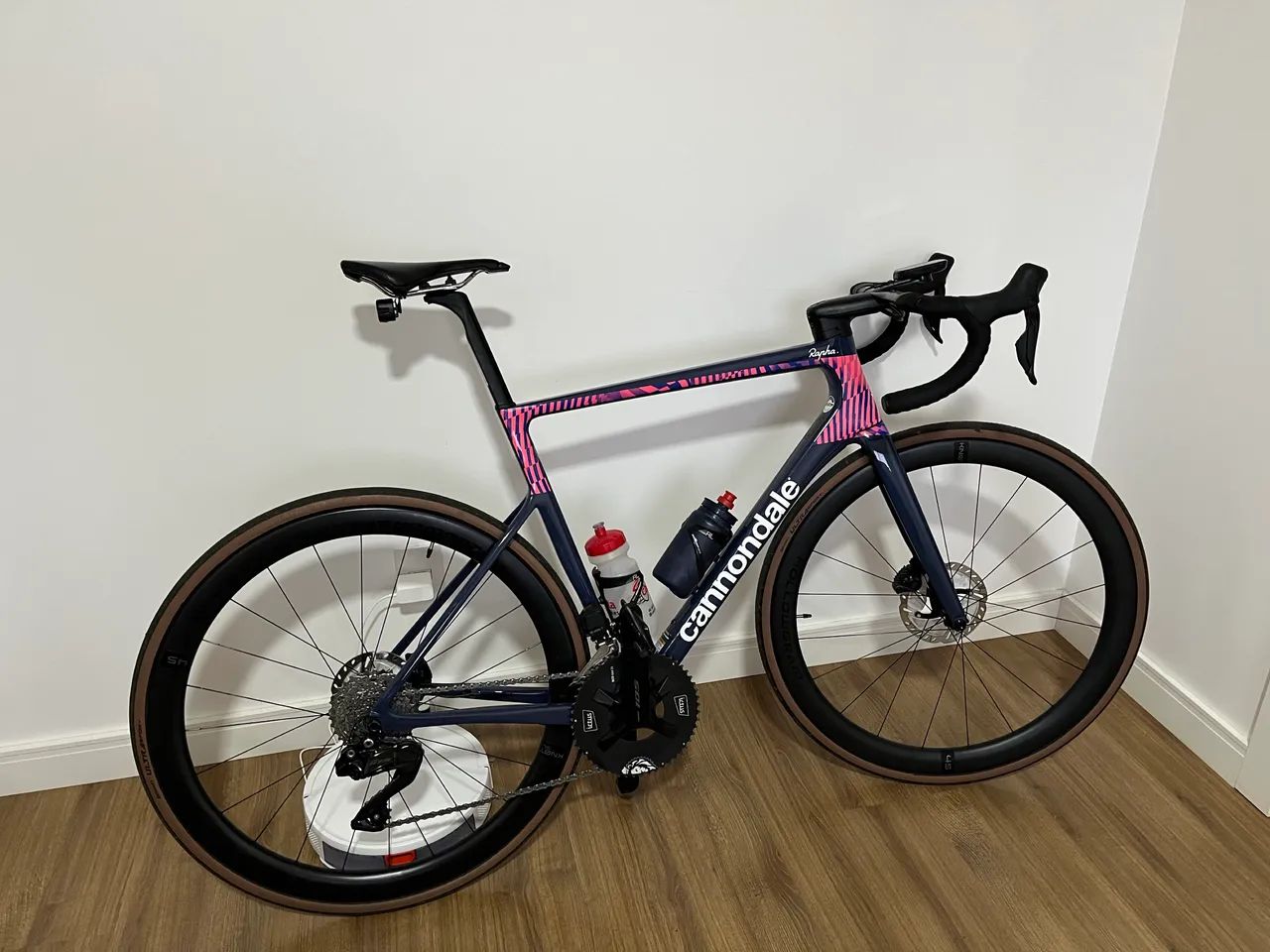 Bicicleta Cannondale SuperSix evo Rapha Series - Ciclismo - Centro