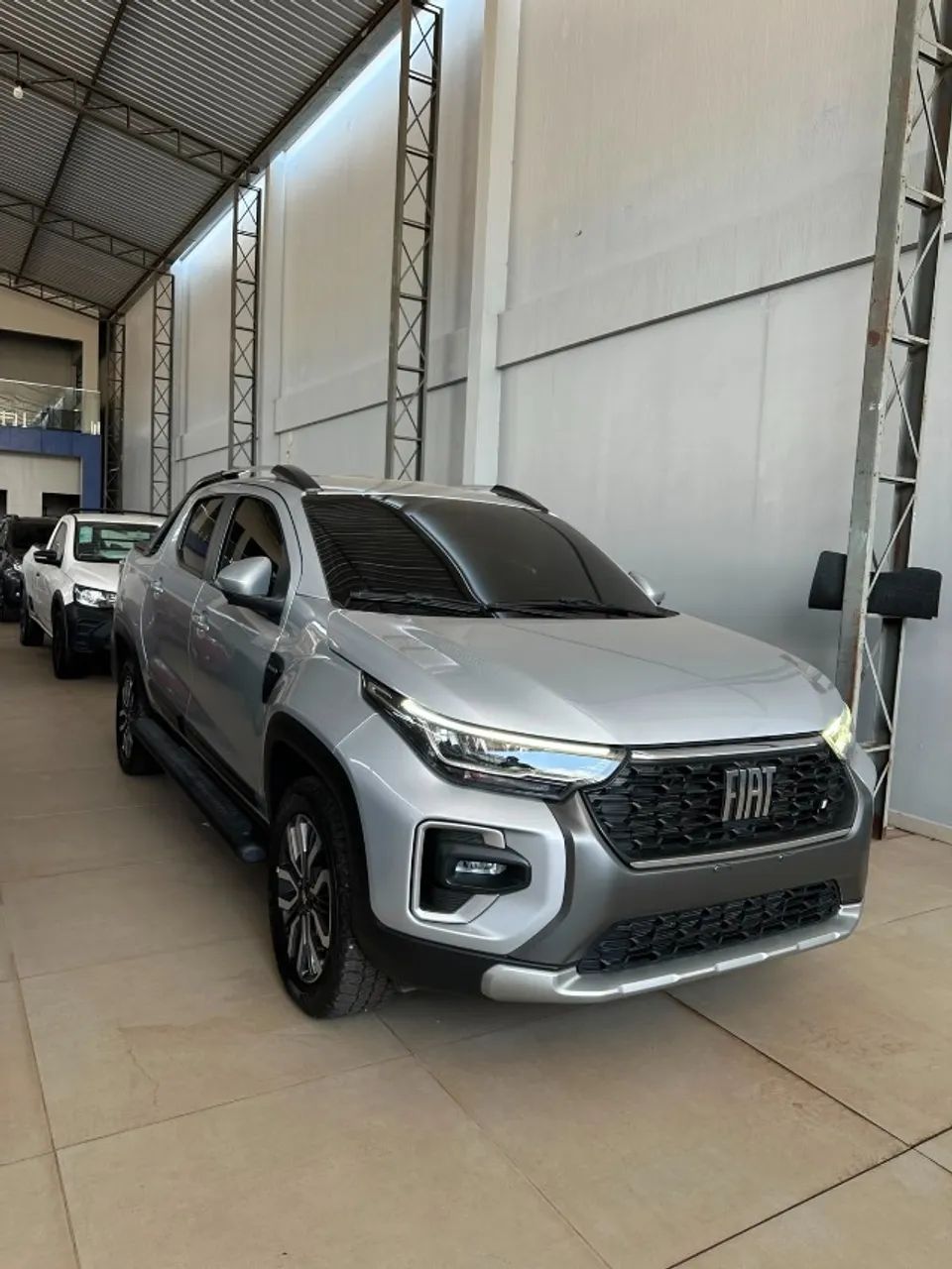 Fiat Strada Ranch 1.0 Flex Turbo CD Aut. 2024 - Foto 2