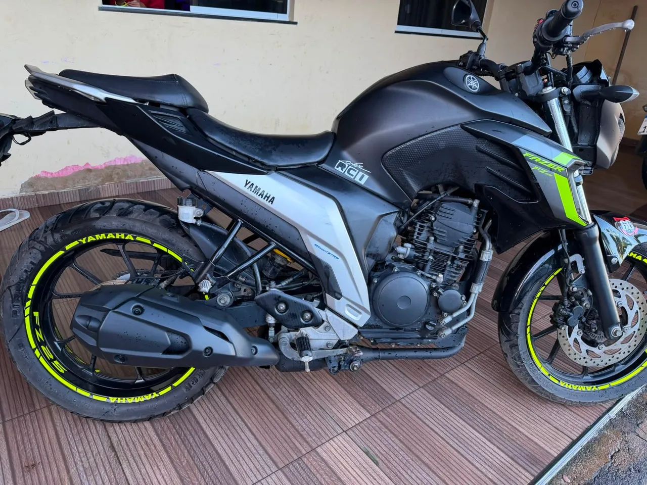Moto - Foto 2
