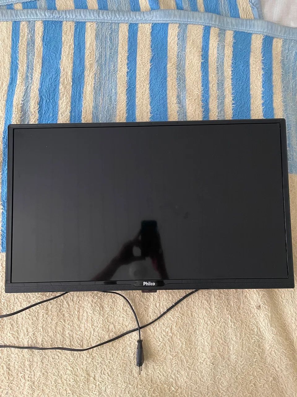 Vendo Tv 28 polegadas com defeito 