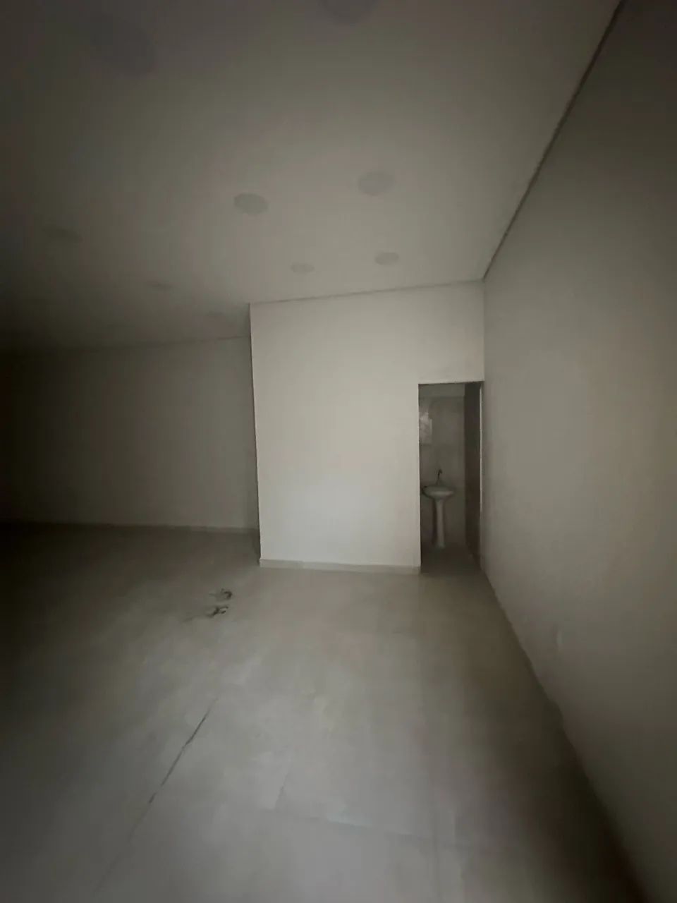 Aluguel. Loja / Ponto comercial. 200 m2. Av Pedro Aldemar Bantin.  - Foto 12