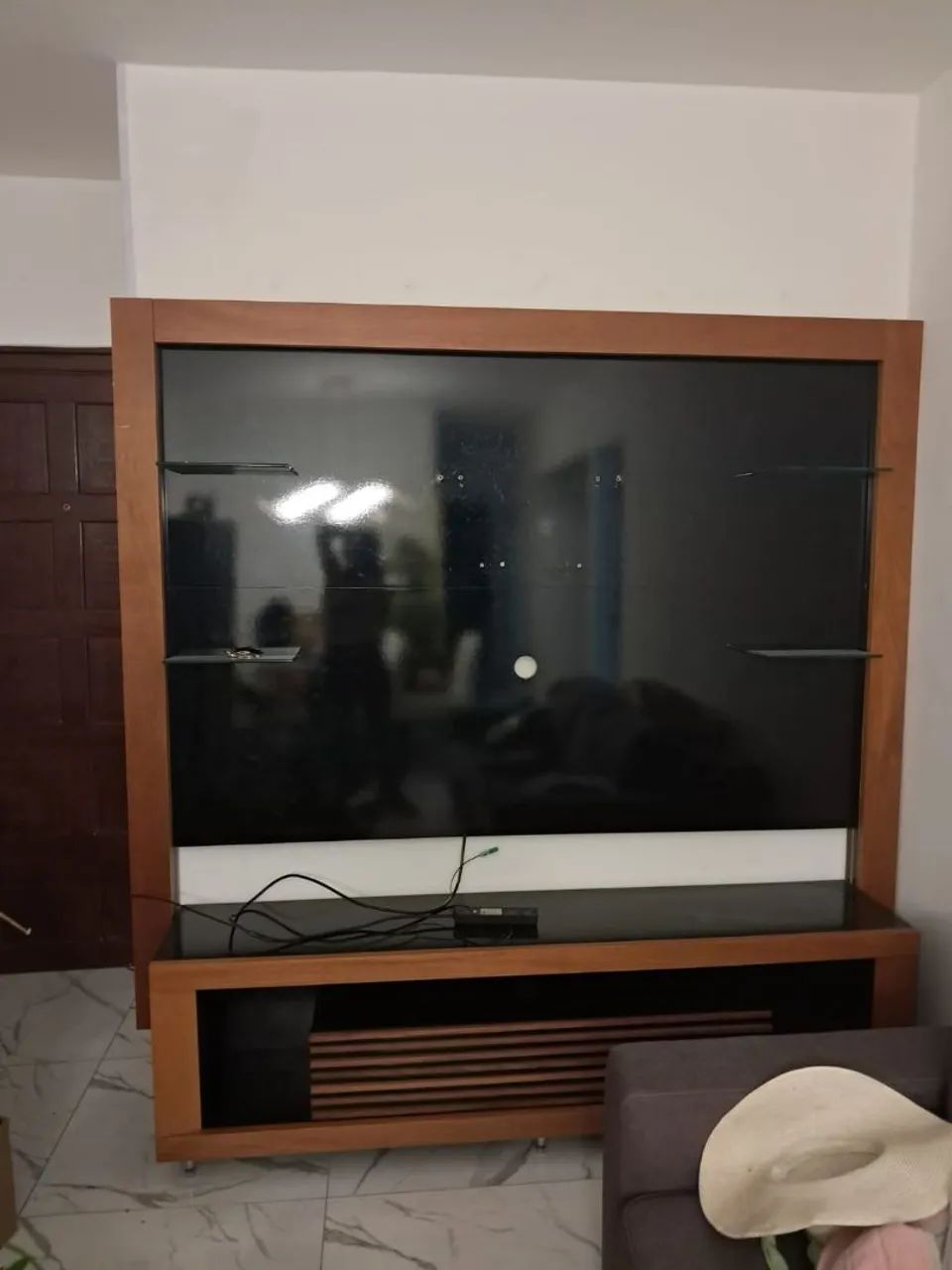 Rack de madeira para sala - Foto 2