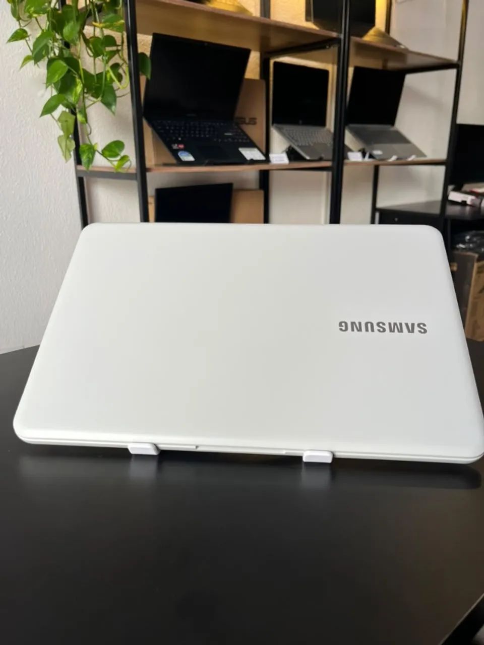 Notebook Samsung Essentials - Core i3 7th + SSD M2 256GB + 8GB DDR4  - Foto 2
