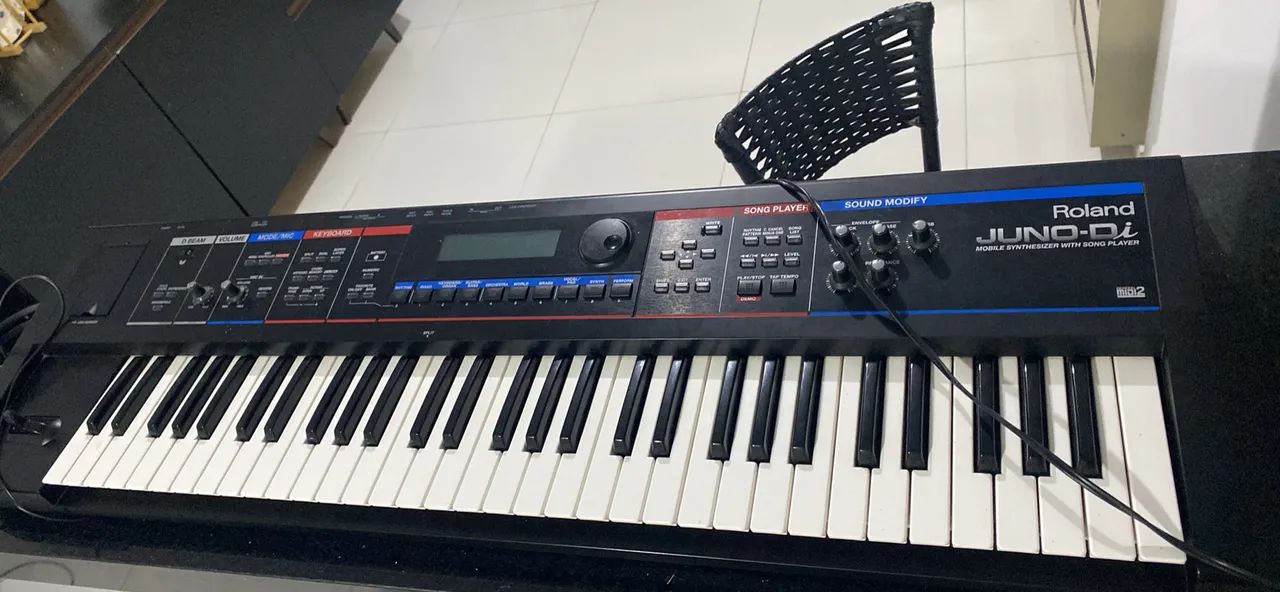 Vendo teclado Roland Juno Di - Foto 3