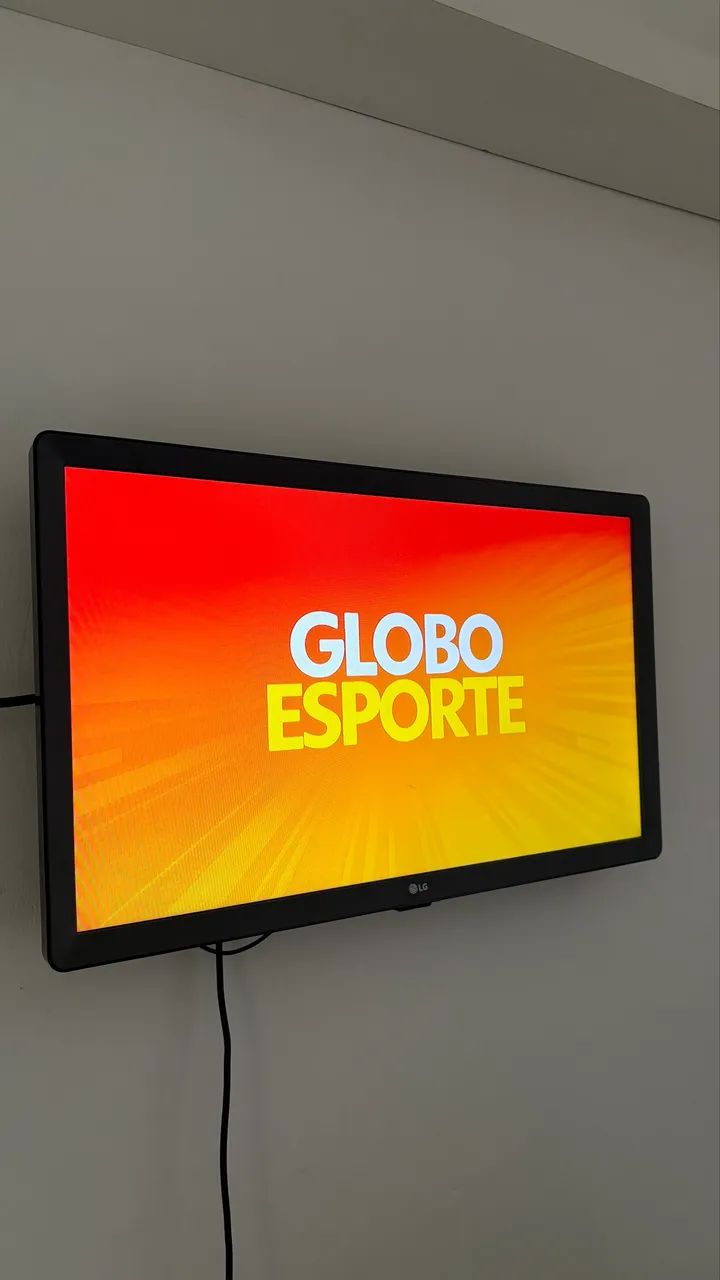 Tv Smart Lg em perfeito estado 
