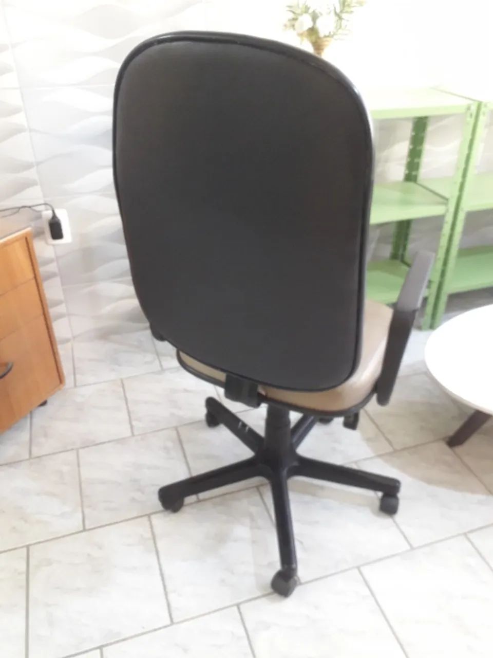 Cadeira de escritório - Foto 3