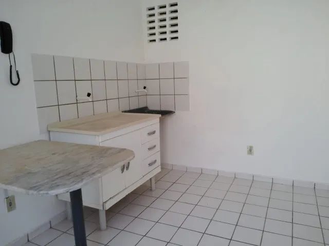 alugo kitinet de 01 quarto - Foto 4