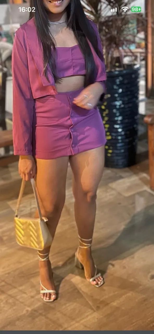 VENDO LOTE DE ROUPA - Foto 2