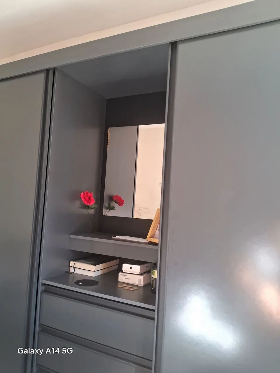 GUARDA ROUPA 