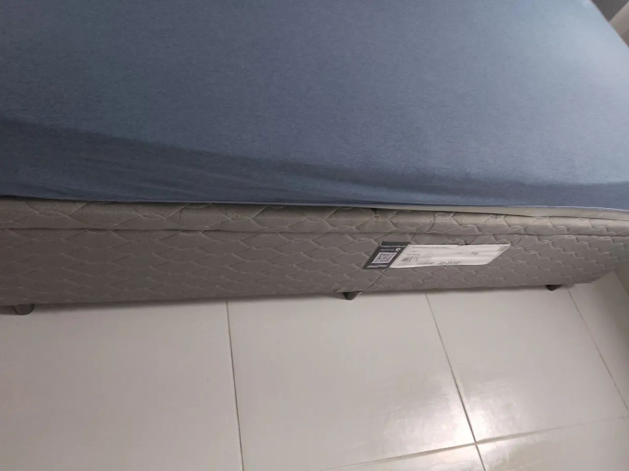 Cama box solteiro doaçao  - Foto 4