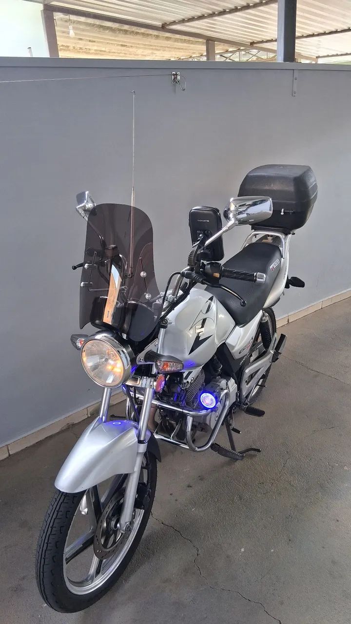 Suzuki gsr 150i 2016 - Foto 4