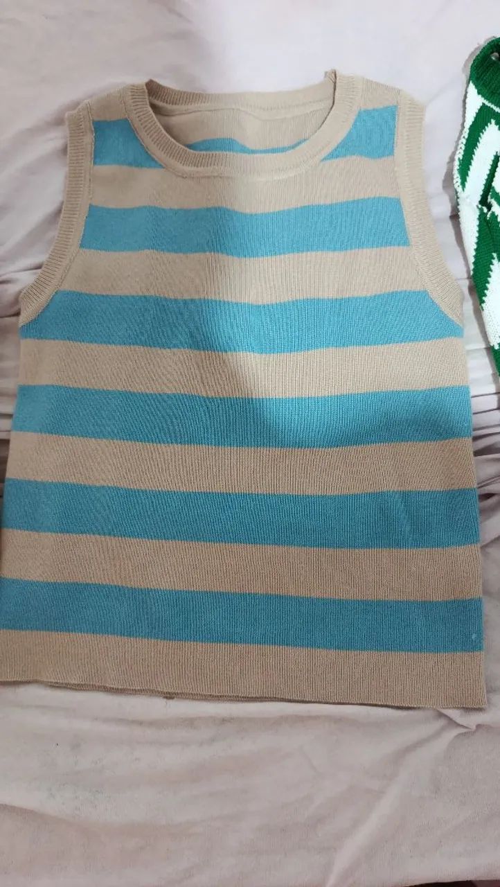 3 blusas femininas regata cropped Tam Unico  - Foto 3