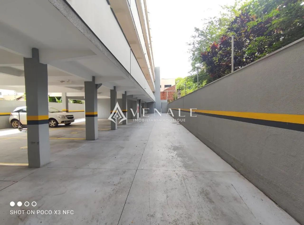 Apartamento à venda em Maringá, Zona 07, com 1 quarto, com 35 m², EDIFÍCIO SANTA MARINA
