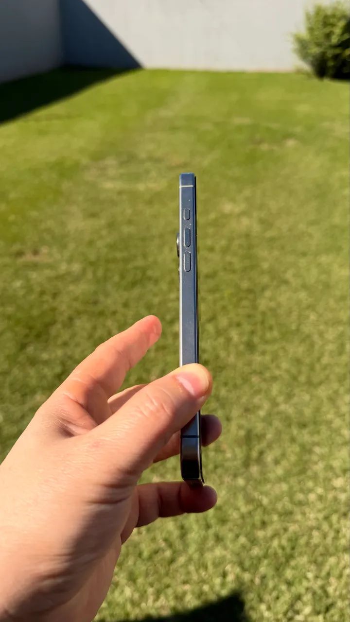 iPhone 16 pro max - Foto 2