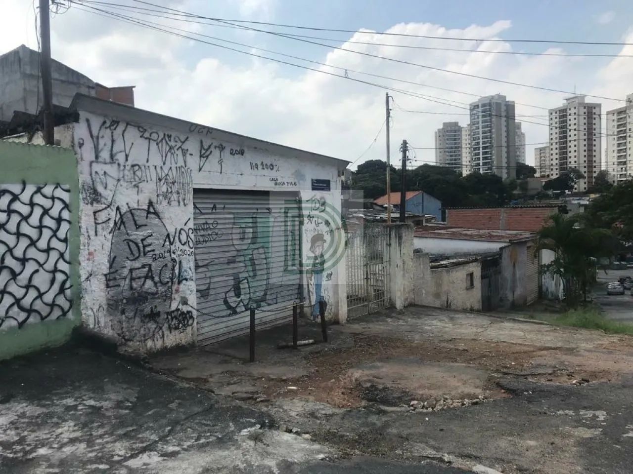 Oportunidade! Galpão com casa, próximo comércio e transporte. - Foto 2