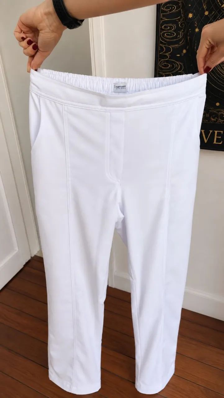 Jaleco e Calça Brancas - Foto 2