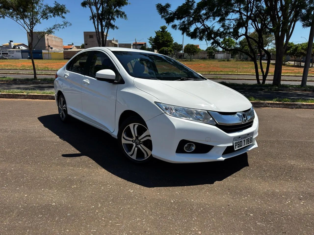 Honda City 1.5 LX 16V FLEX 4P AUTOMÁTICO 2017