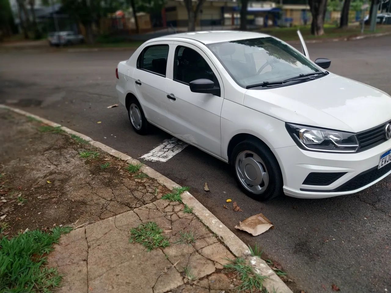 Volkswagen Voyage 2023 photo 2