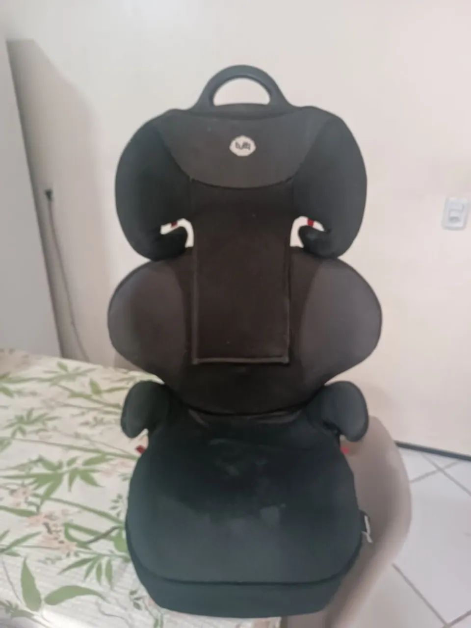Cadeirinha de criança para automóveis 