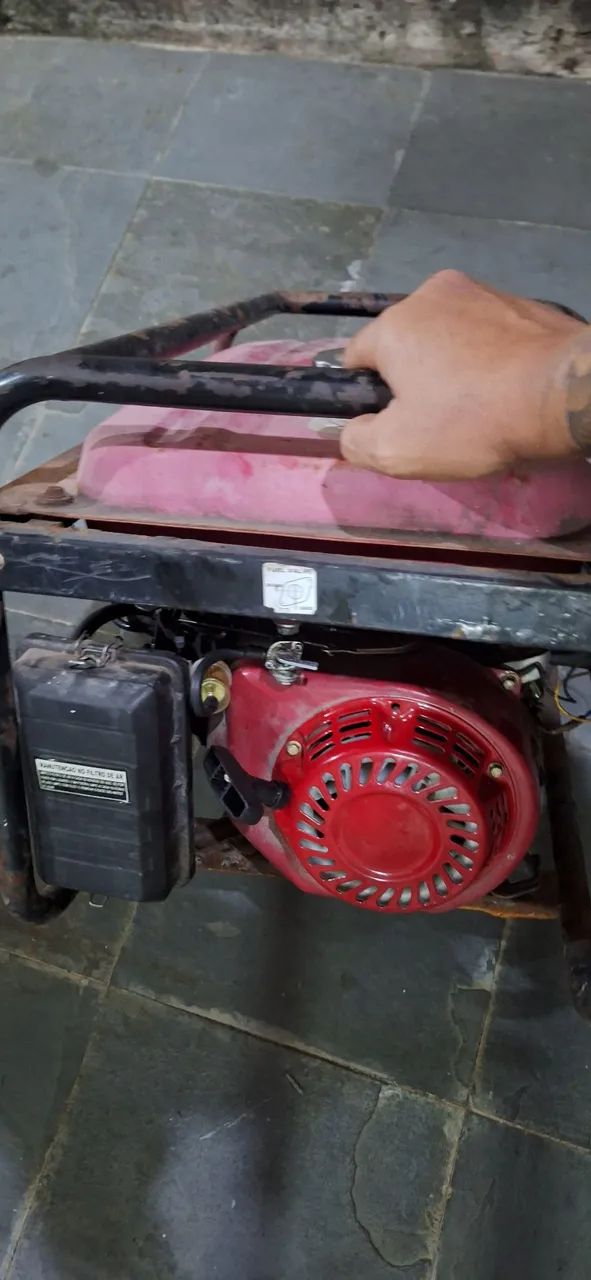 Gerador bifasico NG3000 ótimo estado 110w e 220w  - Foto 4