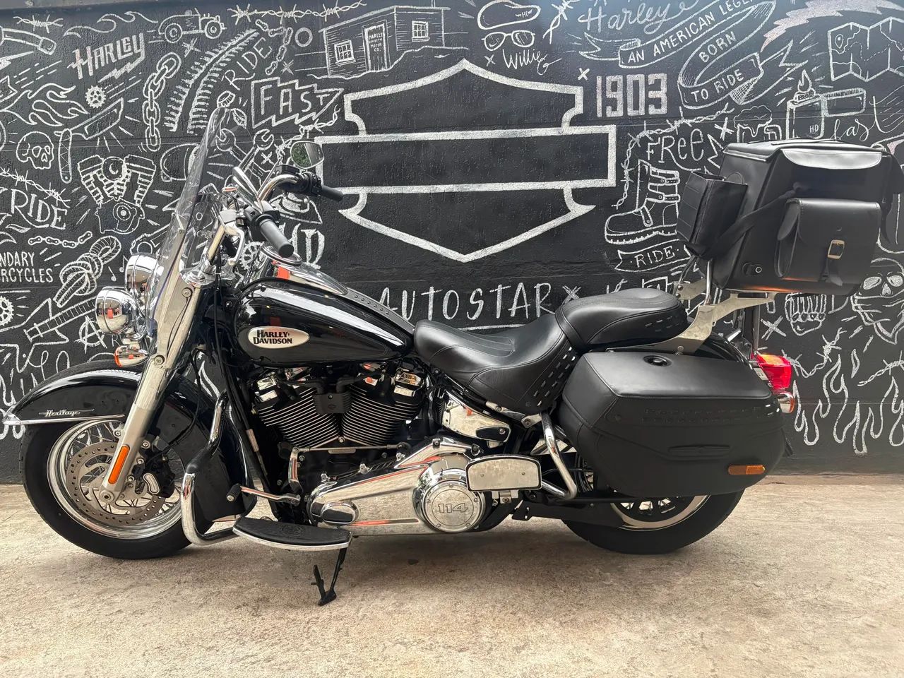 HARLEY DAVIDSON HERITAGE