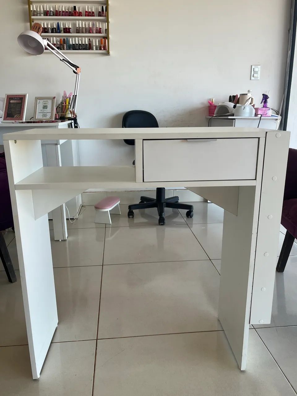Mesa pra manicure 