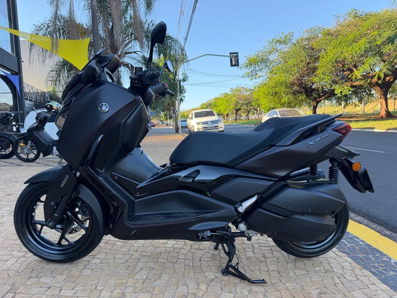 XMAX 300 Abs Connect  - Foto 3