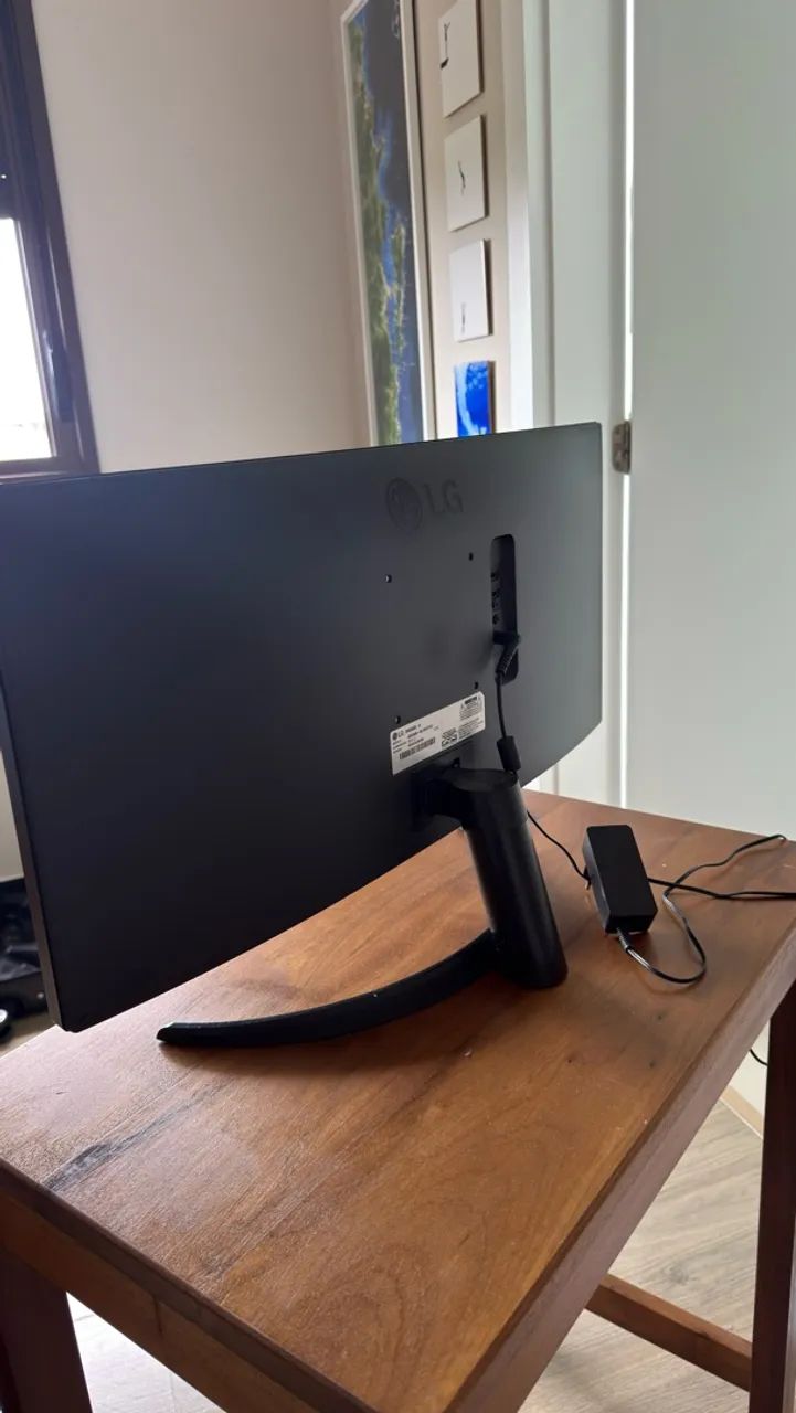 Monitor LG UltraWide 26 - Foto 4