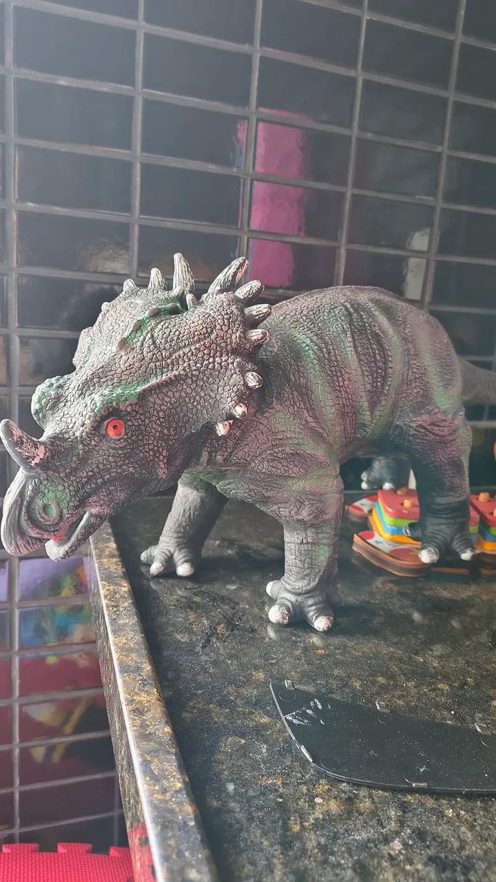 Dinossauro de borracha  - Foto 2