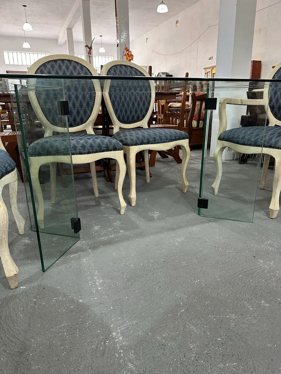 Mesa de Vidro com 6 cadeiras - Foto 4