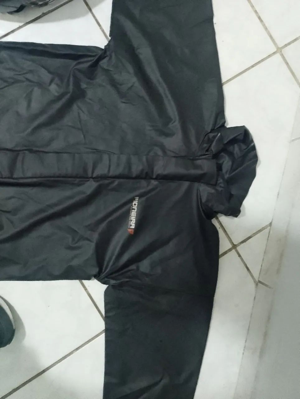 VENDE SE CAPA DE CHUVA "PIONEIRA"