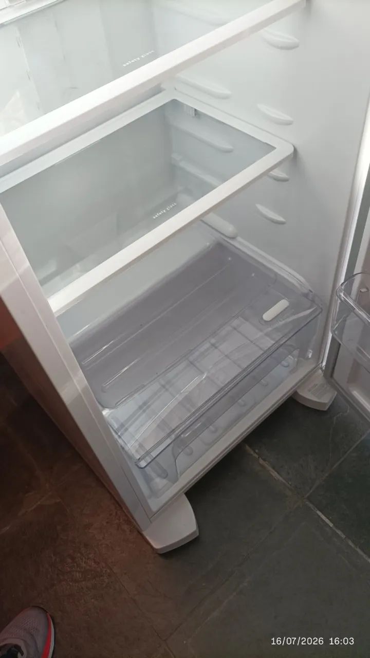 GELADEIRA ELETROLUX - Foto 2