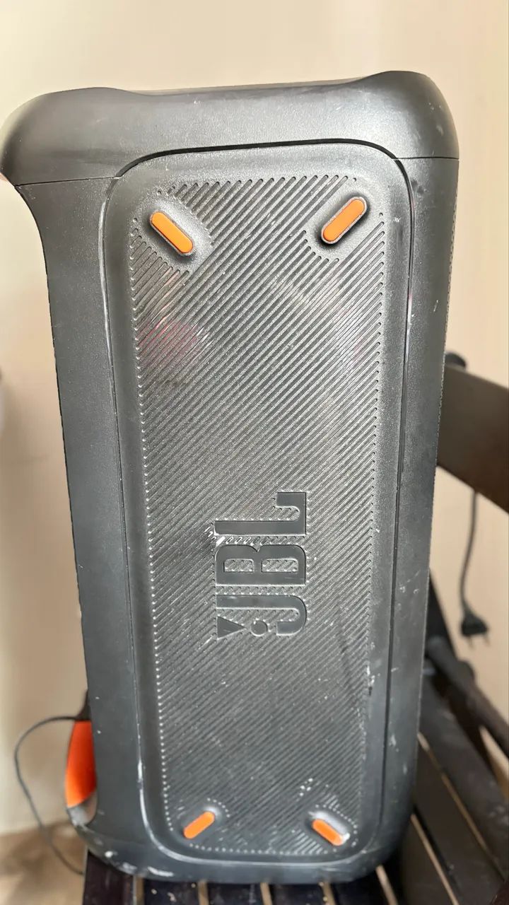 JBL  - Foto 2