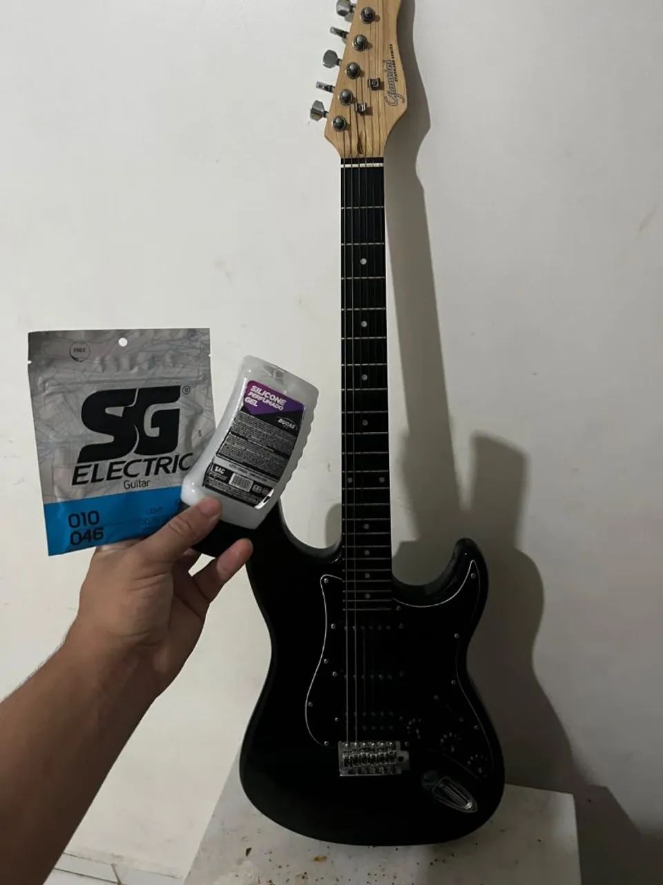 Guitarra Giannini  - Foto 2