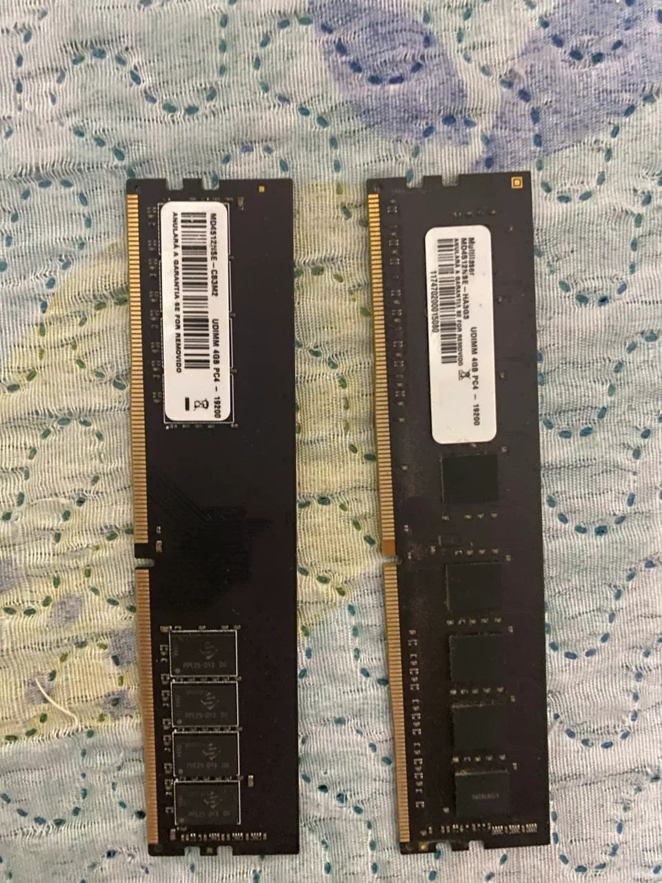 Memória 4gb DDR4, 2400 MHz
